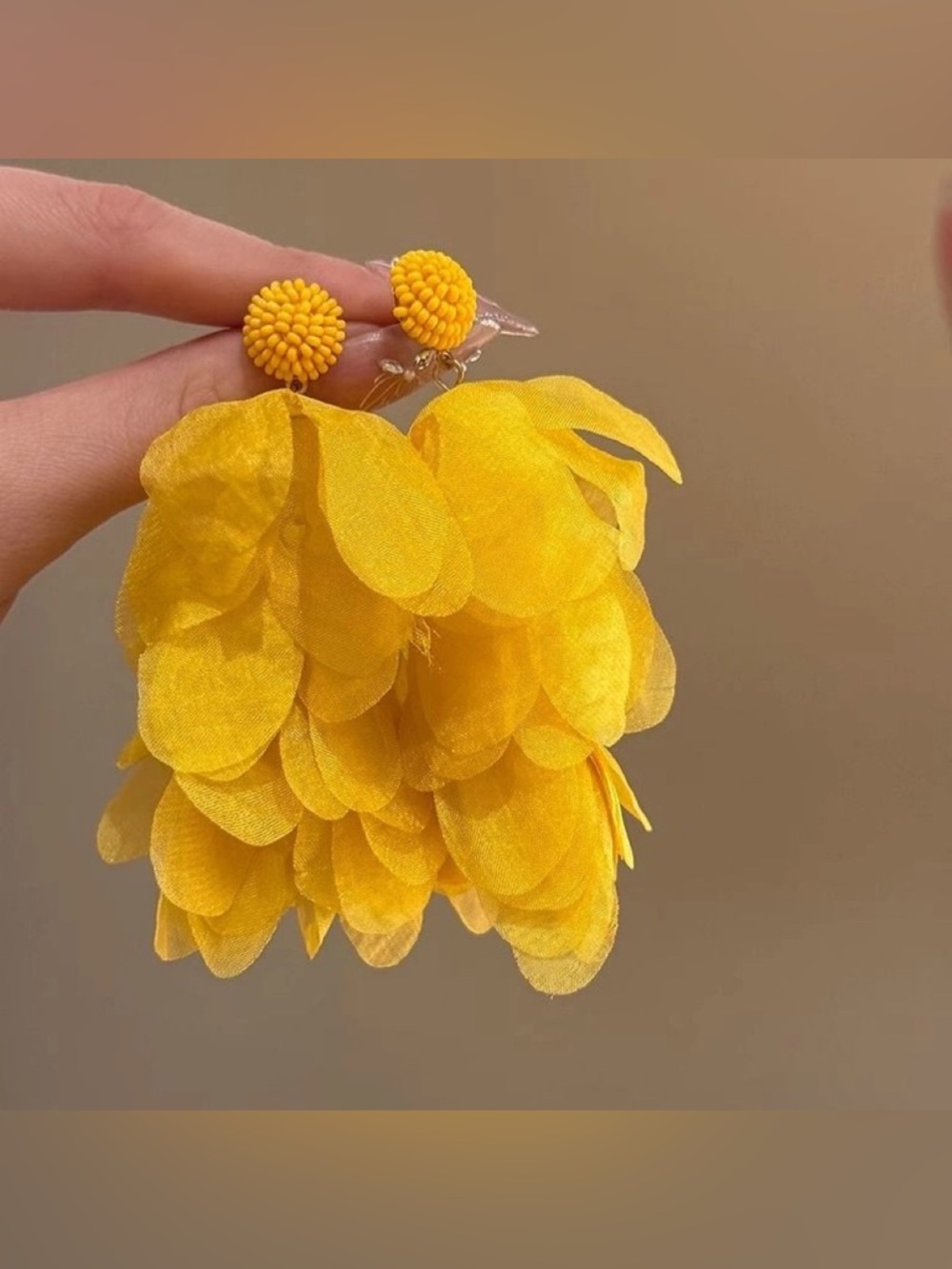 4/$15 Cute Yellow Chiffon Tassels Dangly Drop Earrings